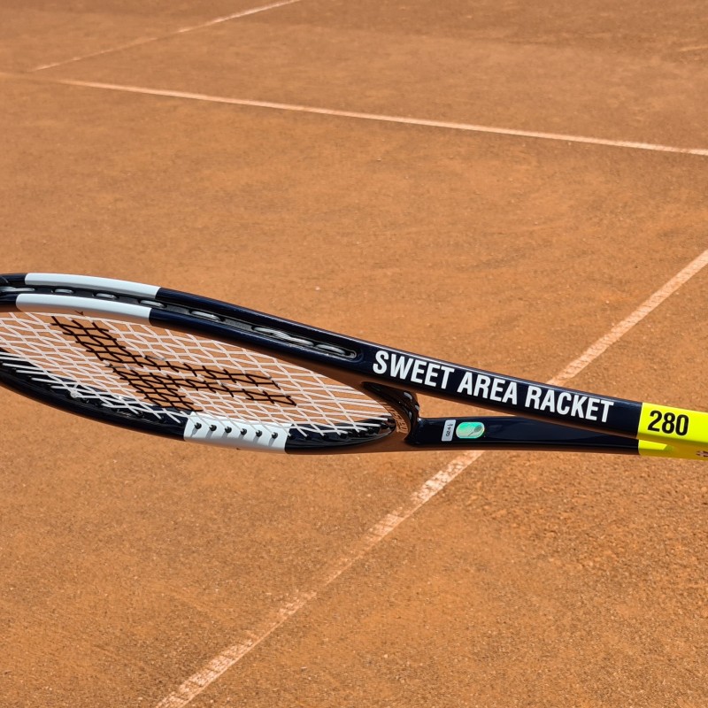 Toalson Tennis Technik-Trainings-Schläger Sweet Area Racket 280gr besaiten mit 14-16 Tennissaite Toalson Asterista 1,25mm.jpg